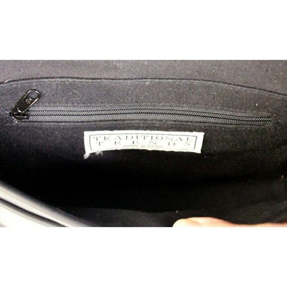 VTG TRADITIONAL TRENDS BLACK SADDLE GENUINE LEATHER SHOULDER BAG HANDBAG X-BODY - Picture 8 of 9